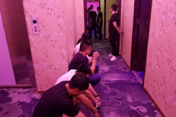 广州按摩脚帅哥排行