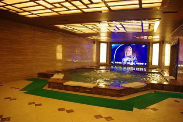 广州95后生活圈：揭秘日常点滴