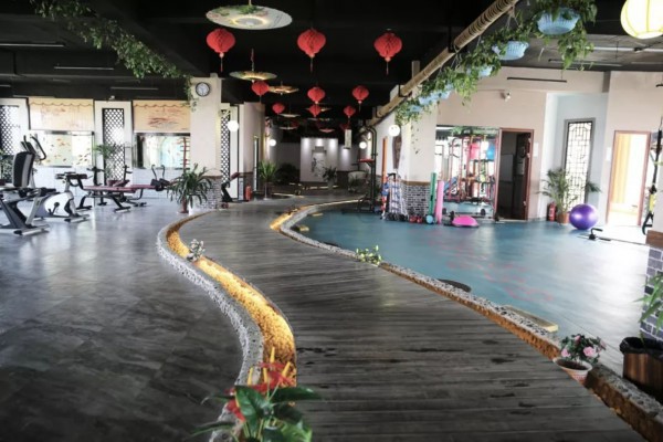 广州哪里体验正宗莞式桑拿